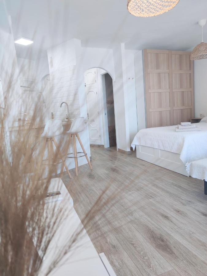 Apartamento Ohana, Costa Del Sol Альгарробо-Коста Экстерьер фото